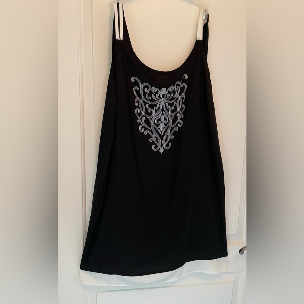 Elegant Black and White Embroidered Swim Coverup